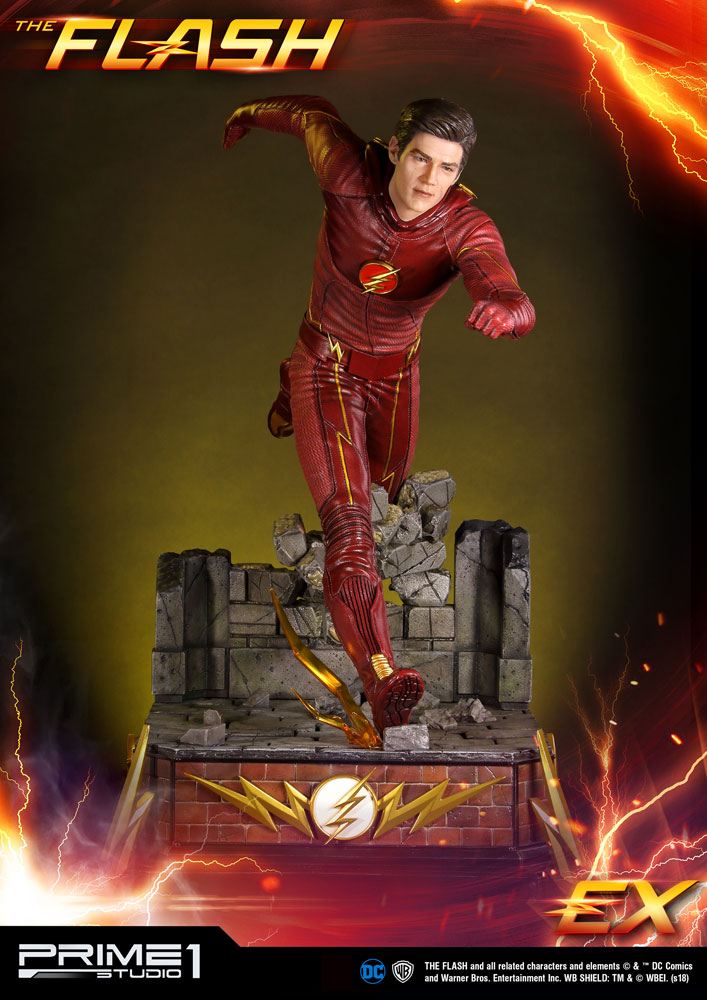 The Flash Statues Flash & Flash Exclusive 69 cm Assortment (3)