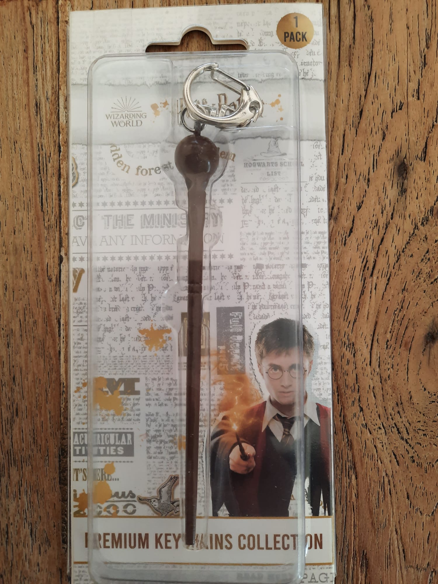 Harry Potter Keychain Remus Lupin Wand